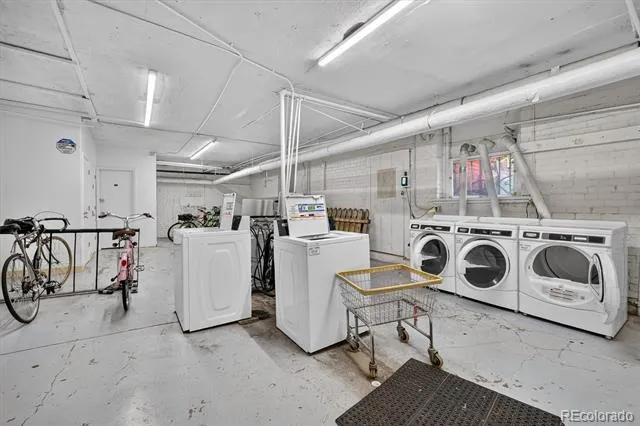1376 Pearl Street #B4 Denver, CO 80203