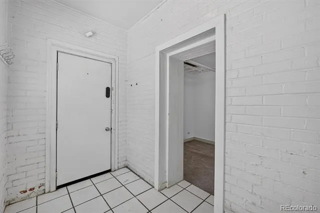 1376 Pearl Street #B4 Denver, CO 80203