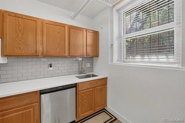 1376 Pearl Street #B4 Denver, CO 80203
