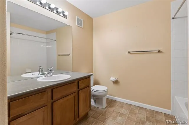 23346 E 5th Place #202 Aurora, CO 80018