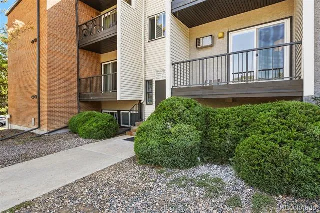 1350 Golden Circle #208 Golden, CO 80401