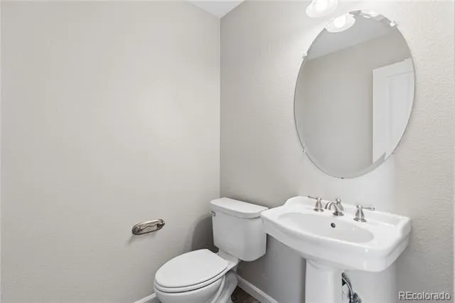 447 S Quay Street Lakewood, CO 80226