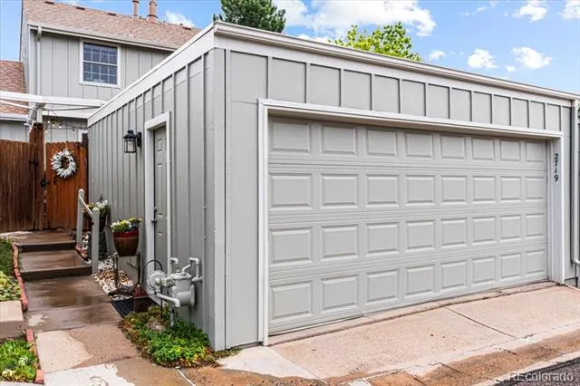 2719 E Geddes Place Littleton, CO 80122