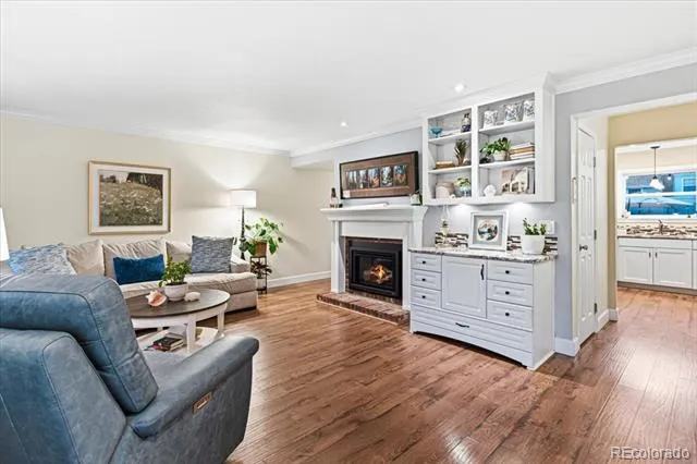 2719 E Geddes Place Littleton, CO 80122