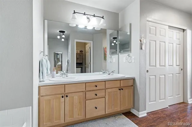13722 Legend Way #104 Broomfield, CO 80023