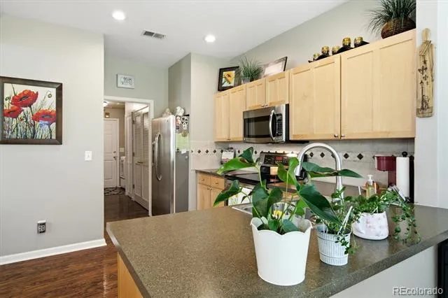 13722 Legend Way #104 Broomfield, CO 80023