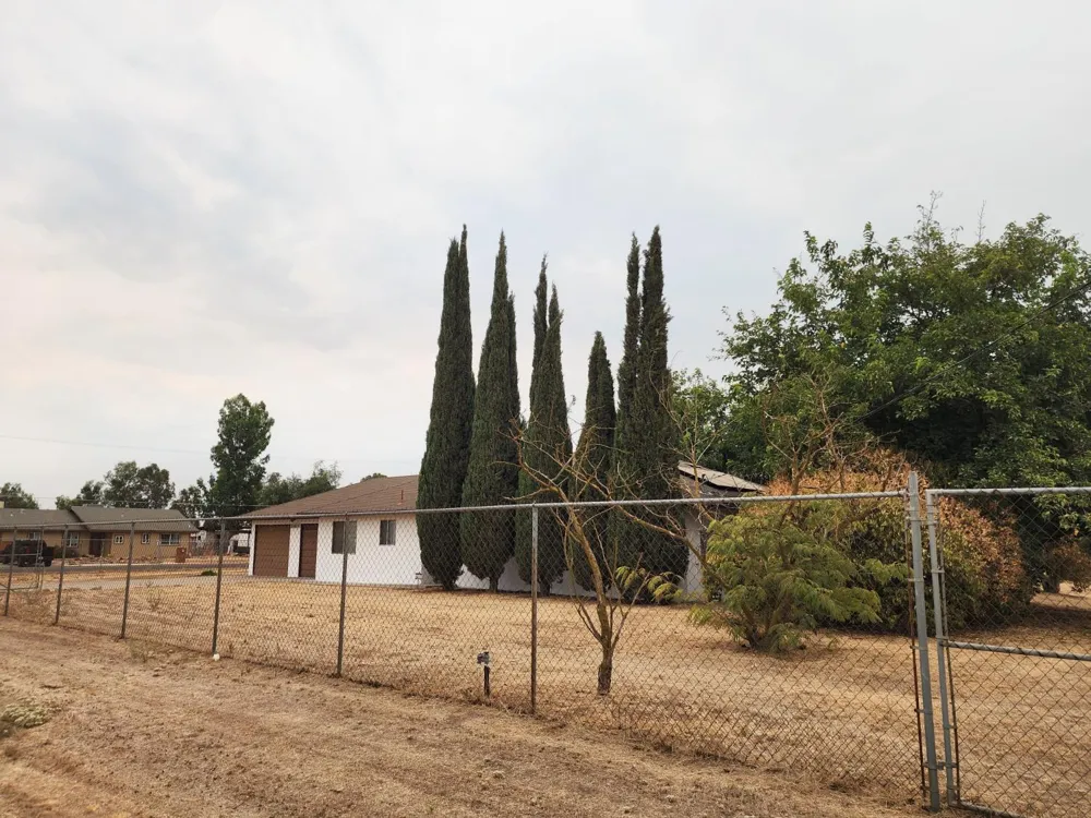 24624 Tropical Drive Madera, CA 93638