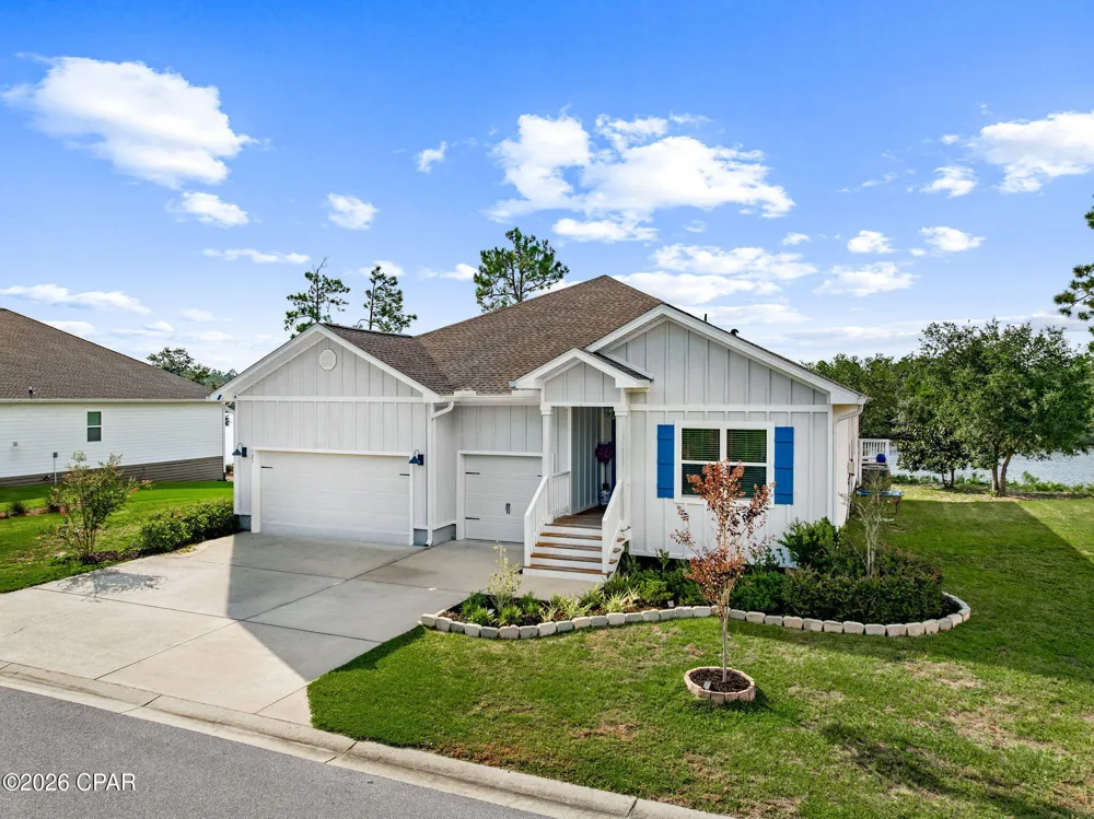 325 Confidence Way Panama City, FL 32409