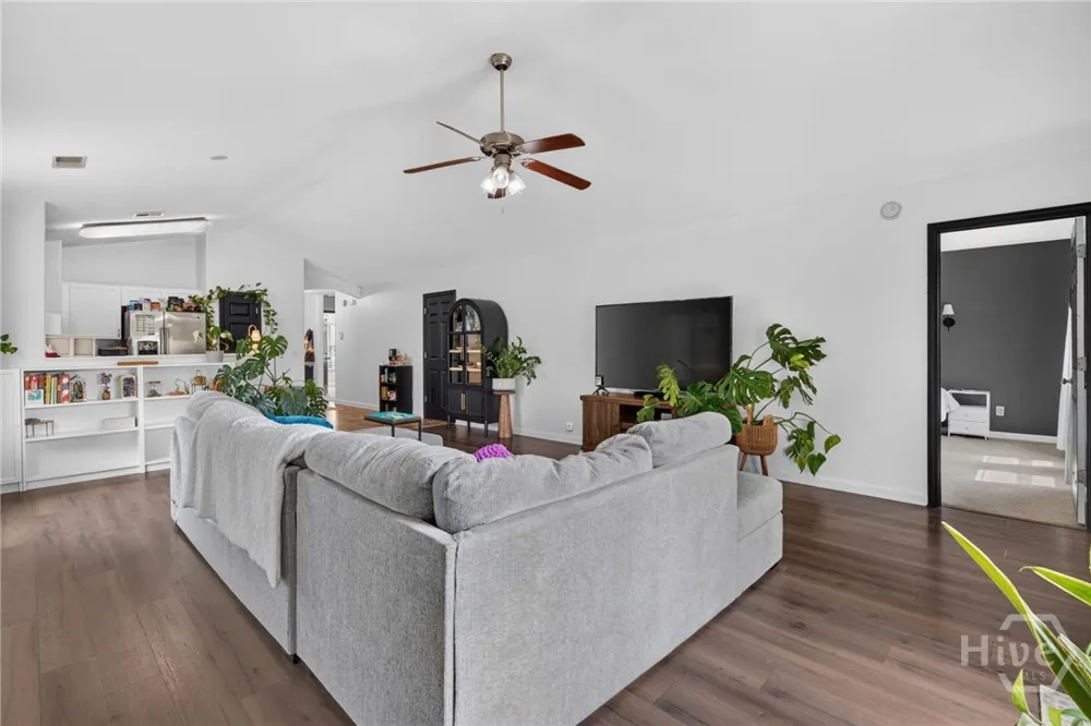 167 Lakepointe Drive Savannah, GA 31407