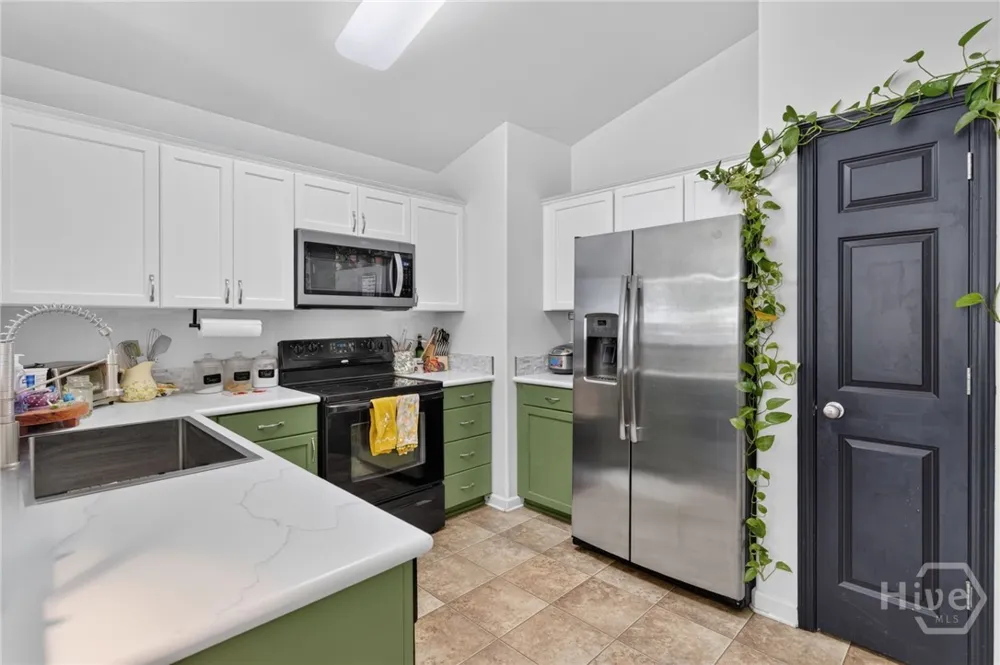 167 Lakepointe Drive Savannah, GA 31407