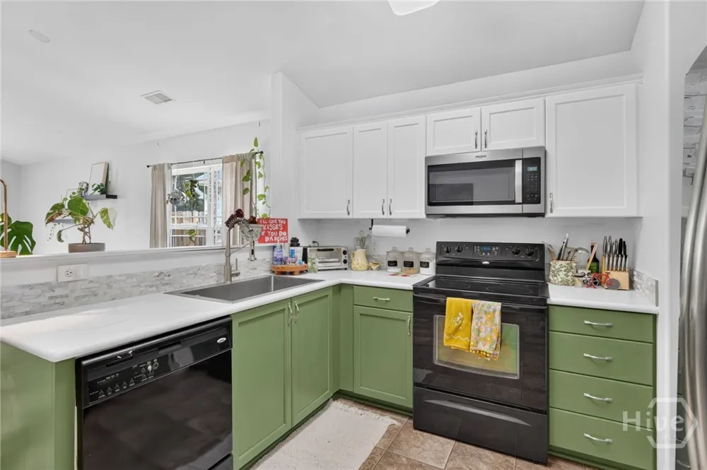167 Lakepointe Drive Savannah, GA 31407