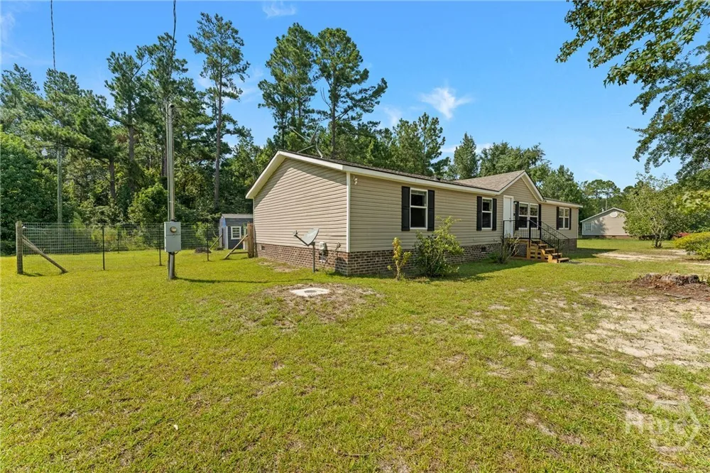 180 Lucious Drive Pembroke, GA 31321