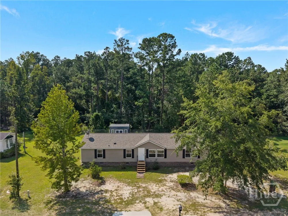 180 Lucious Drive Pembroke, GA 31321