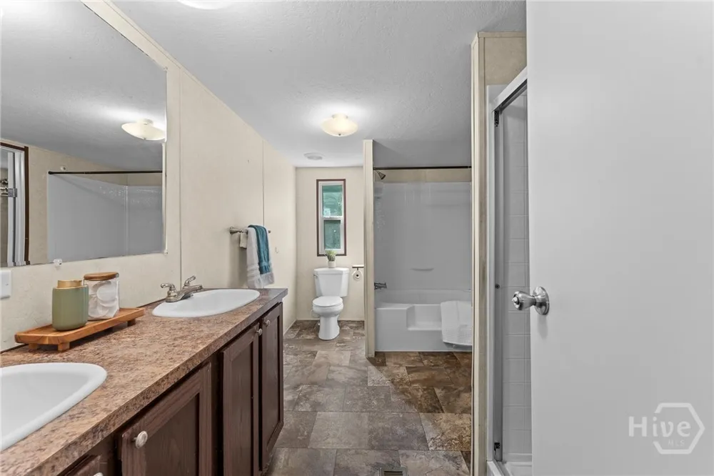 180 Lucious Drive Pembroke, GA 31321
