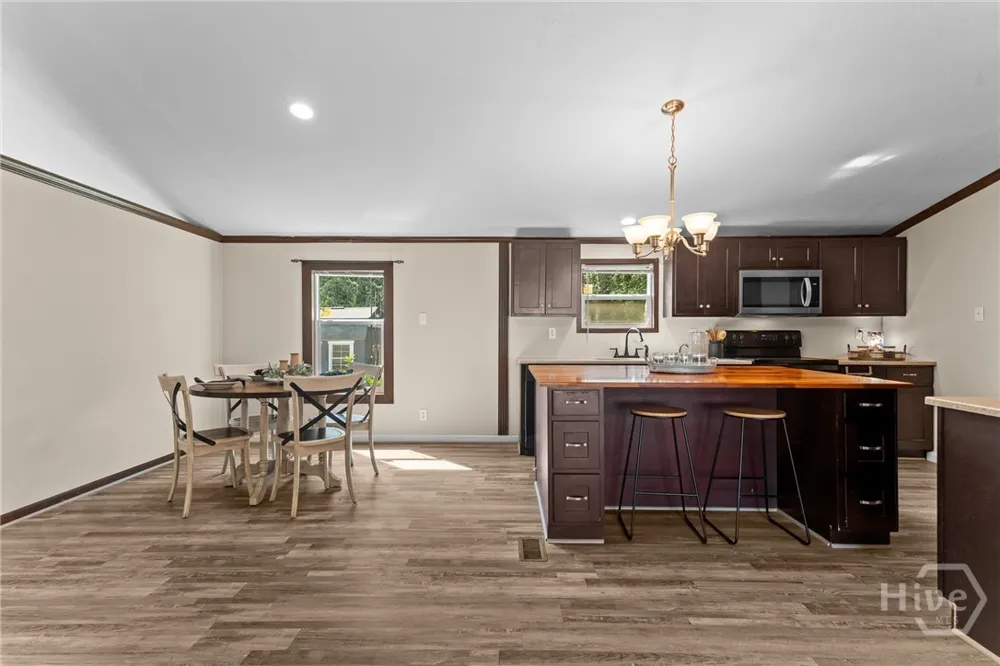 180 Lucious Drive Pembroke, GA 31321