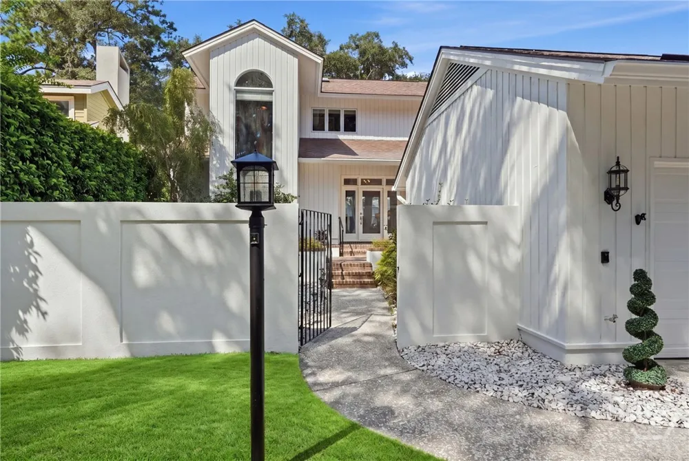 3 Top Gallant Circle Savannah, GA 31411