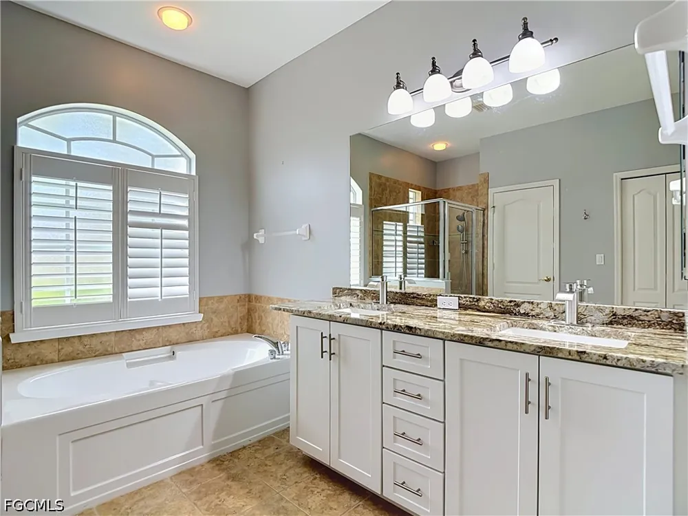 Cutters Court Fort Myers, FL 33908