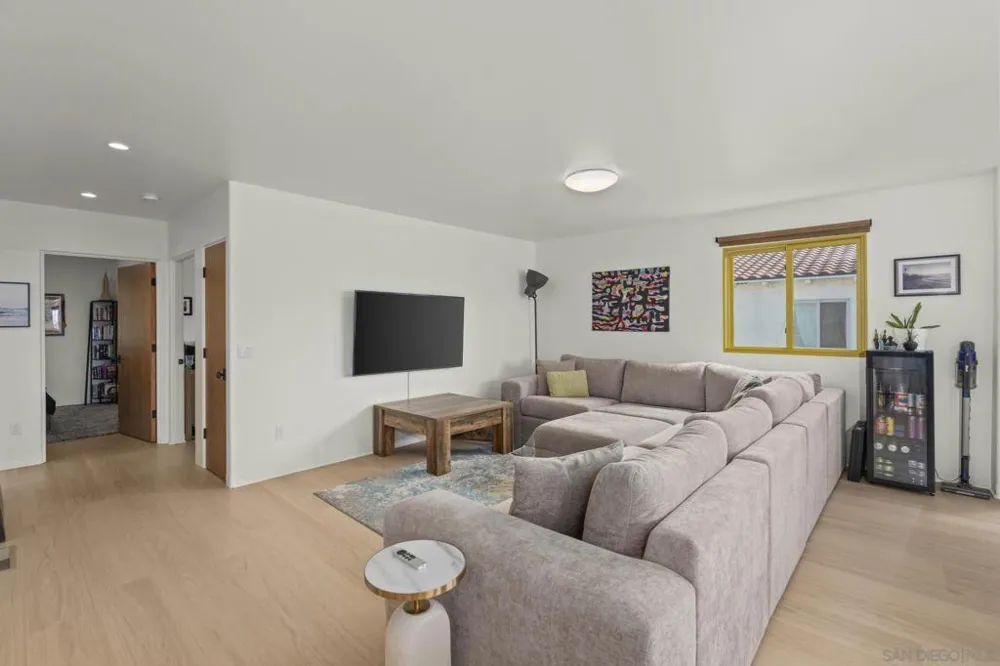 4771 Newport Ave San Diego, CA 92107