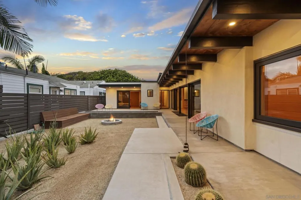 4771 Newport Ave San Diego, CA 92107