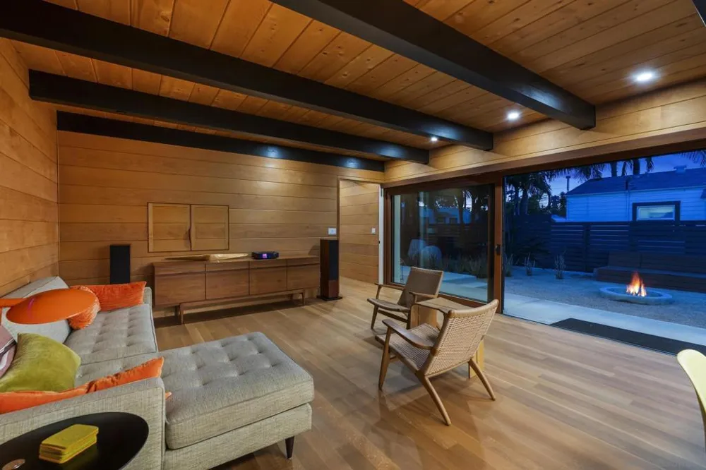 4771 Newport Ave San Diego, CA 92107