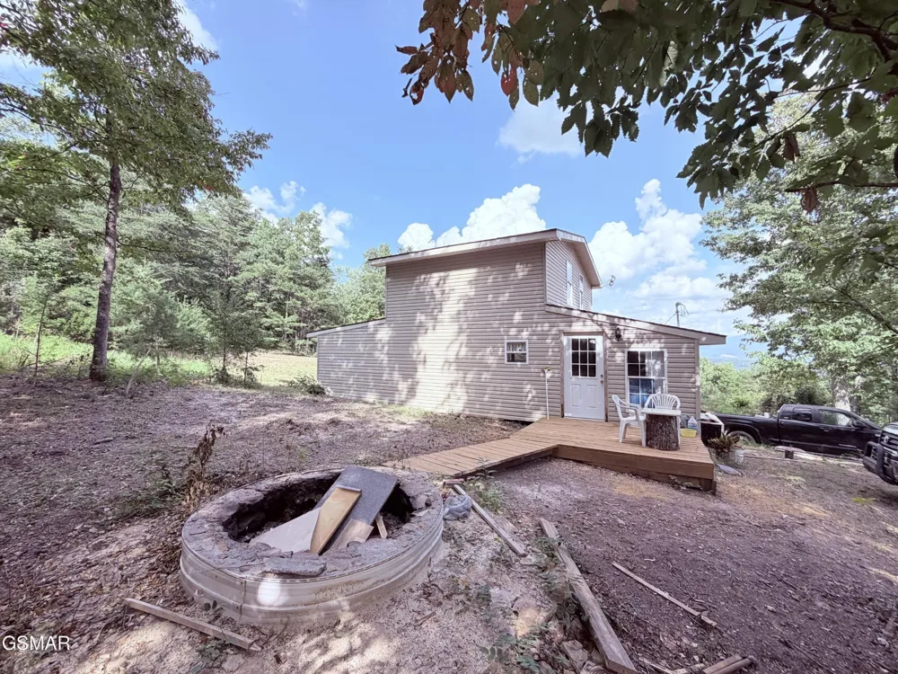 999 Manna Way Cosby, TN 37722