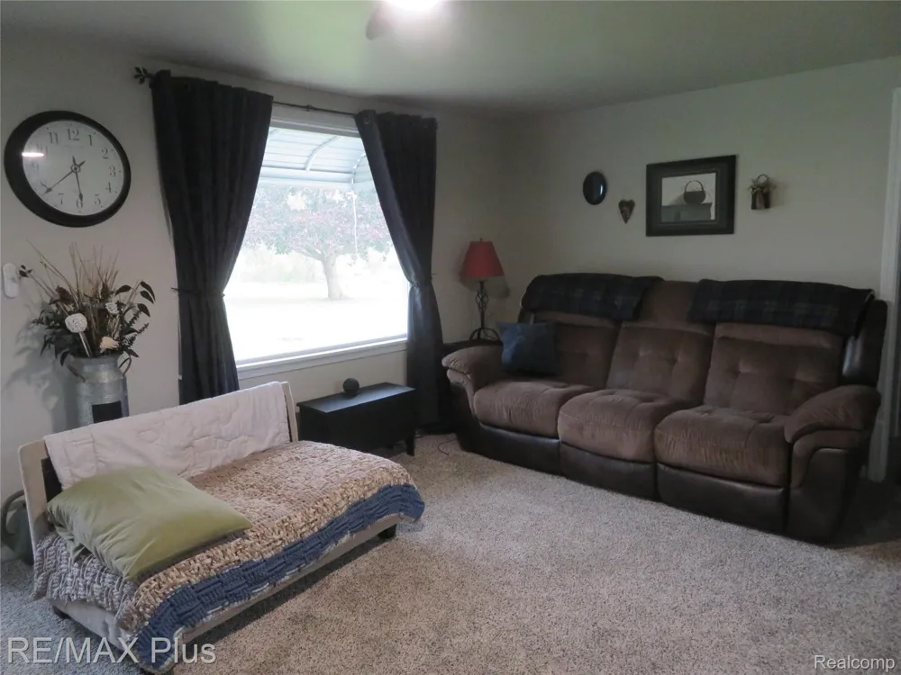 11391 Genesee Road Thetford Township, MI 48420