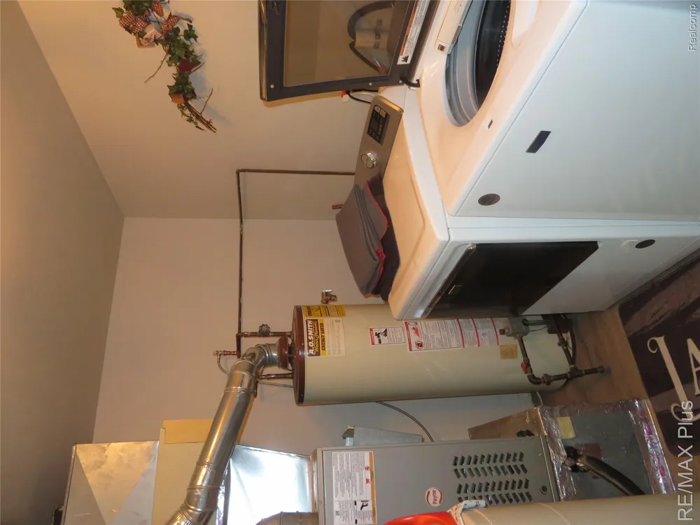 11391 Genesee Road Thetford Township, MI 48420