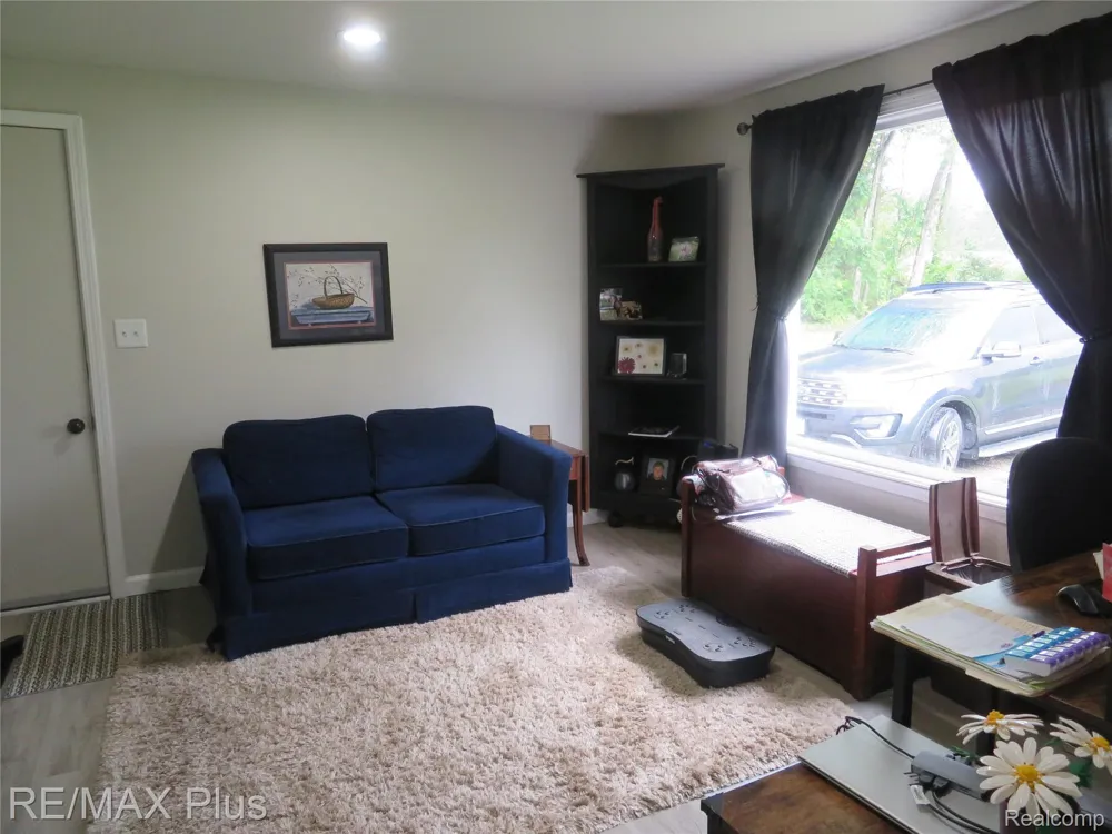 11391 Genesee Road Thetford Township, MI 48420