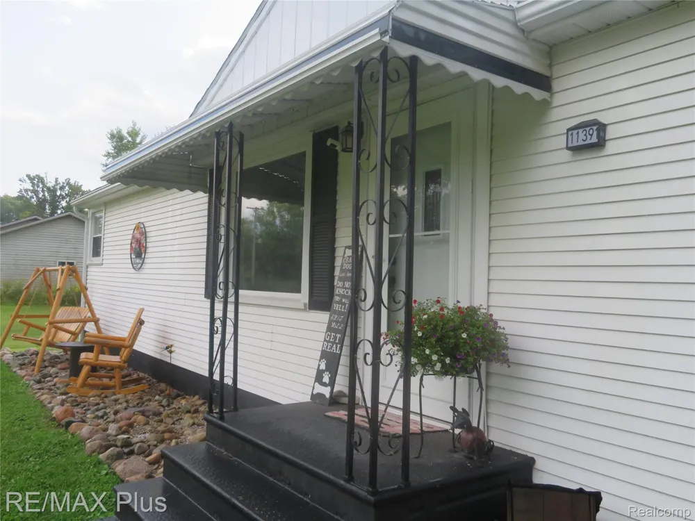11391 Genesee Road Thetford Township, MI 48420