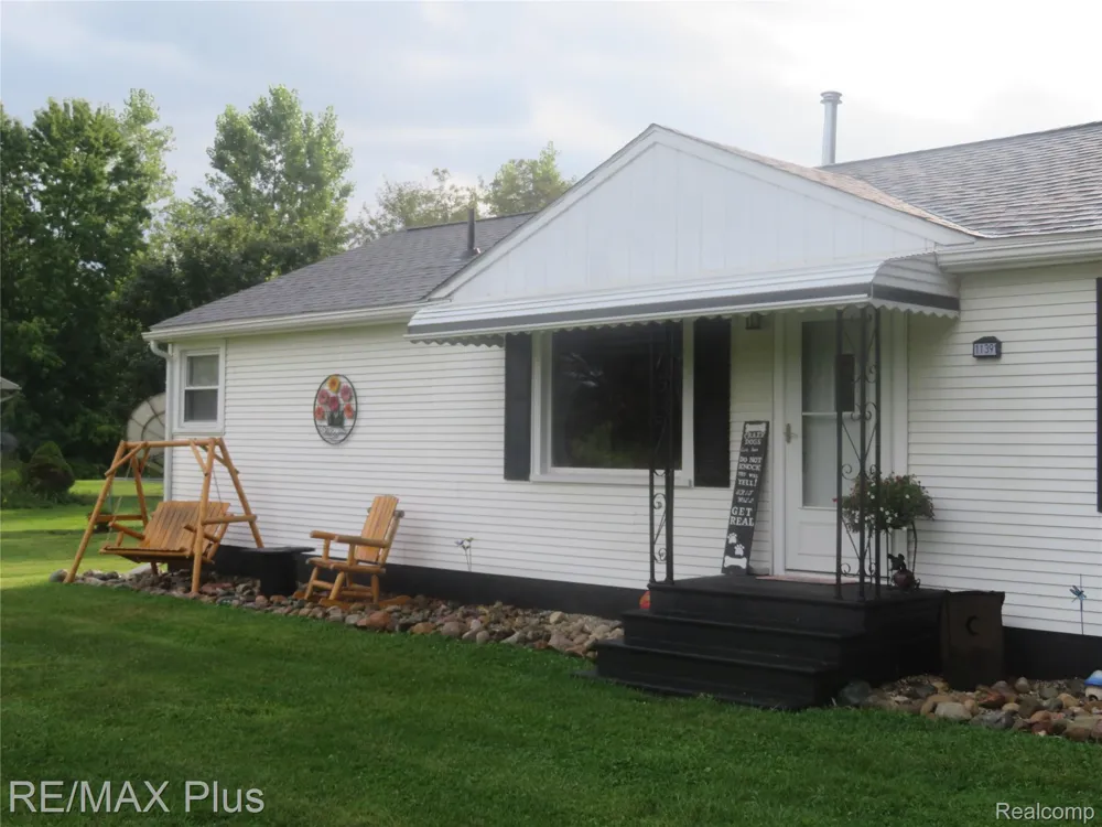 11391 Genesee Road Thetford Township, MI 48420