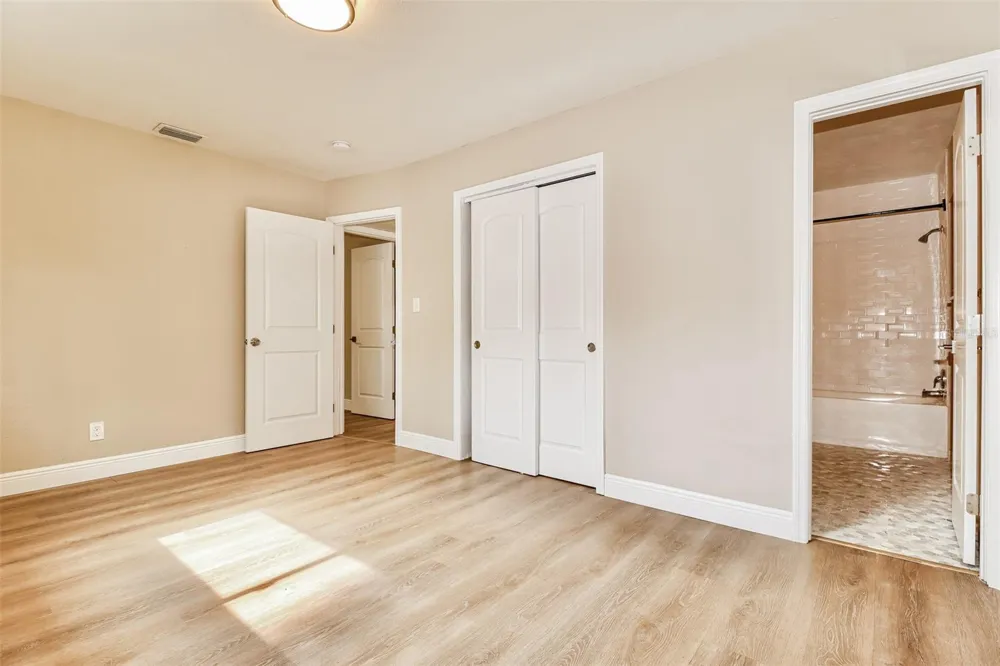 10293 SATSUMA ROAD Seminole, FL 33772