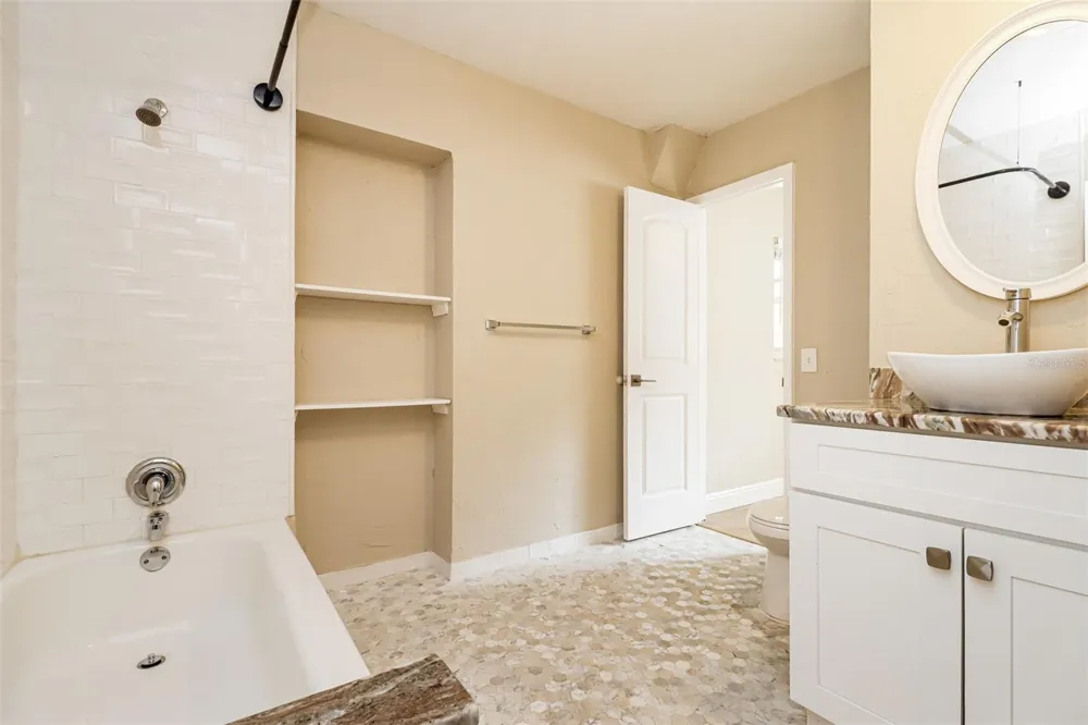 10293 SATSUMA ROAD Seminole, FL 33772
