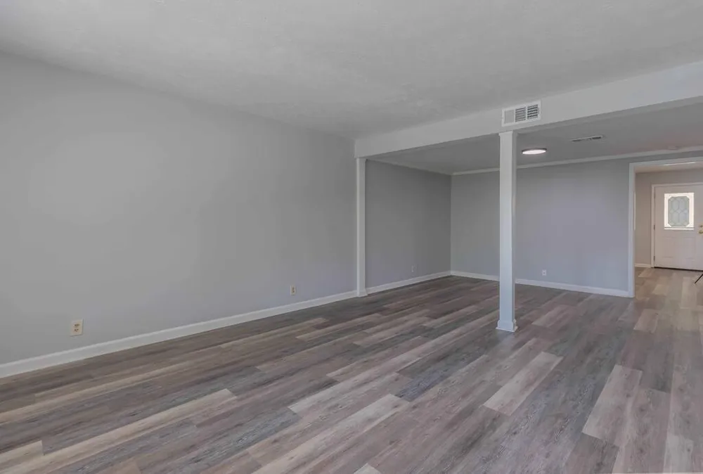 6101 River Road #13 Columbus, GA 31904