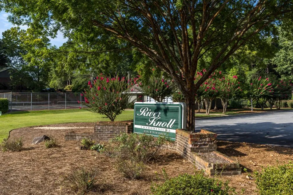 6101 River Road #13 Columbus, GA 31904