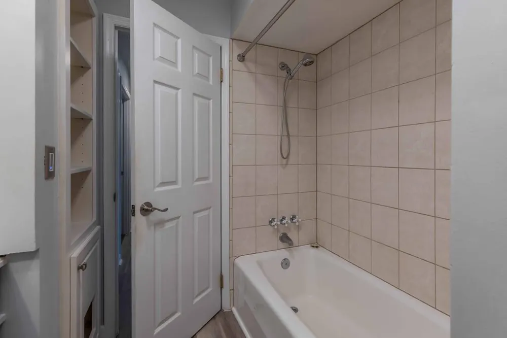 6101 River Road #13 Columbus, GA 31904