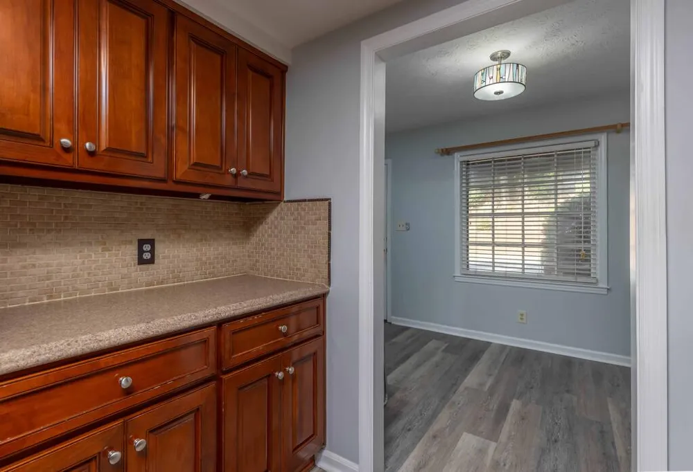 6101 River Road #13 Columbus, GA 31904