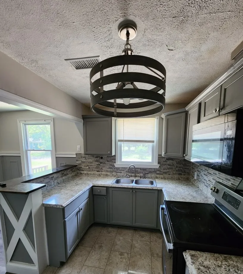 3233 SW Hendrix Street Columbus, GA 31903