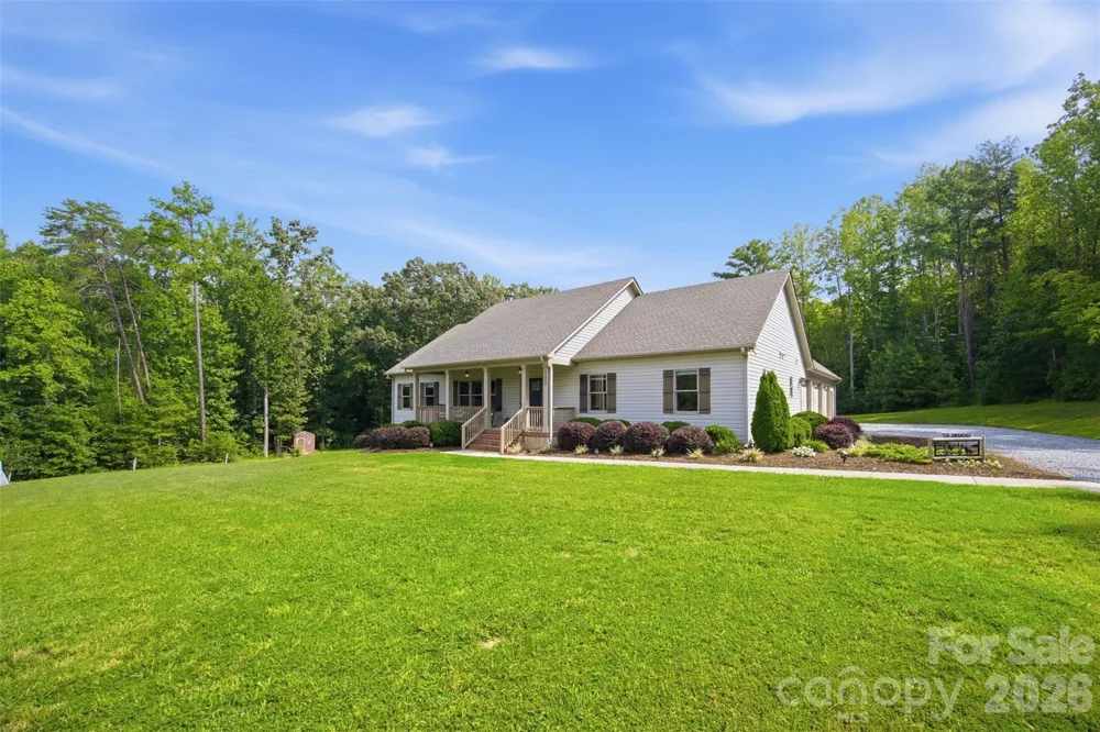 2453 Quarry Road York, SC 29745