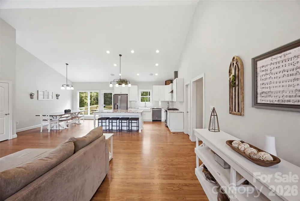 2453 Quarry Road York, SC 29745