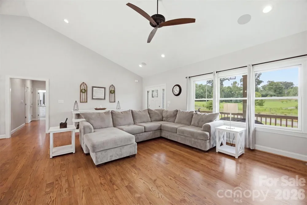 2453 Quarry Road York, SC 29745