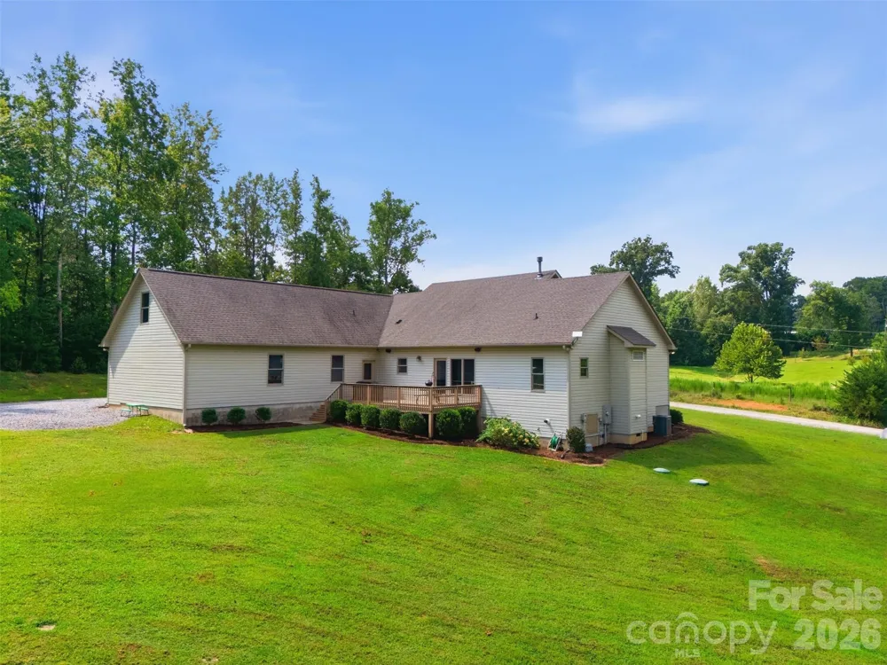 2453 Quarry Road York, SC 29745