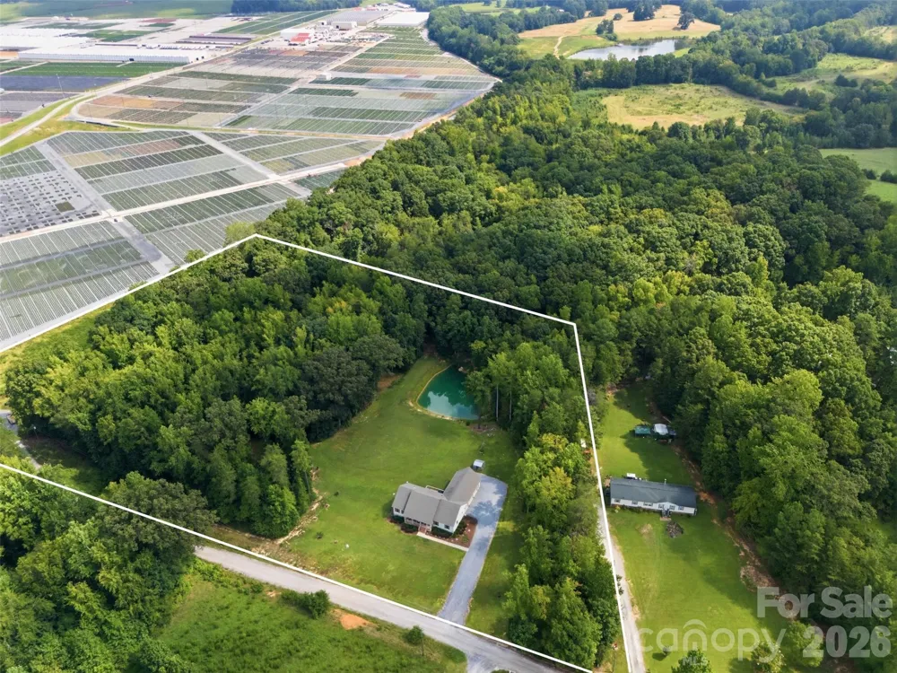 2453 Quarry Road York, SC 29745