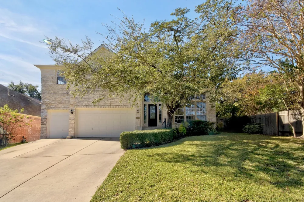 9704 Cinnabar Trail Austin, TX 78726