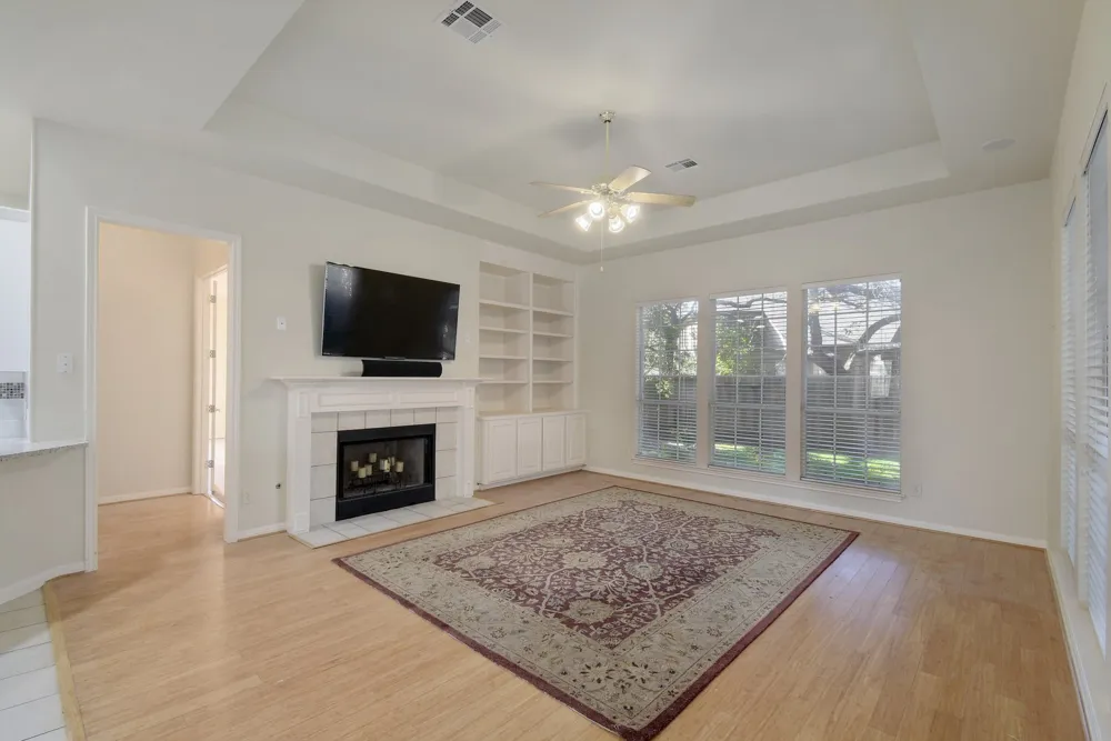 9704 Cinnabar Trail Austin, TX 78726