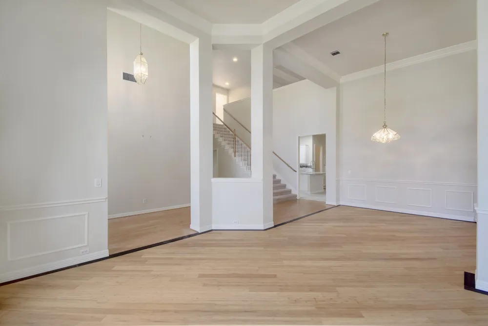 9704 Cinnabar Trail Austin, TX 78726