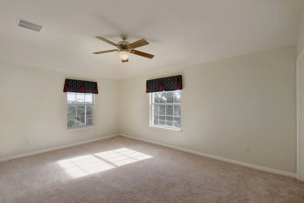 9704 Cinnabar Trail Austin, TX 78726
