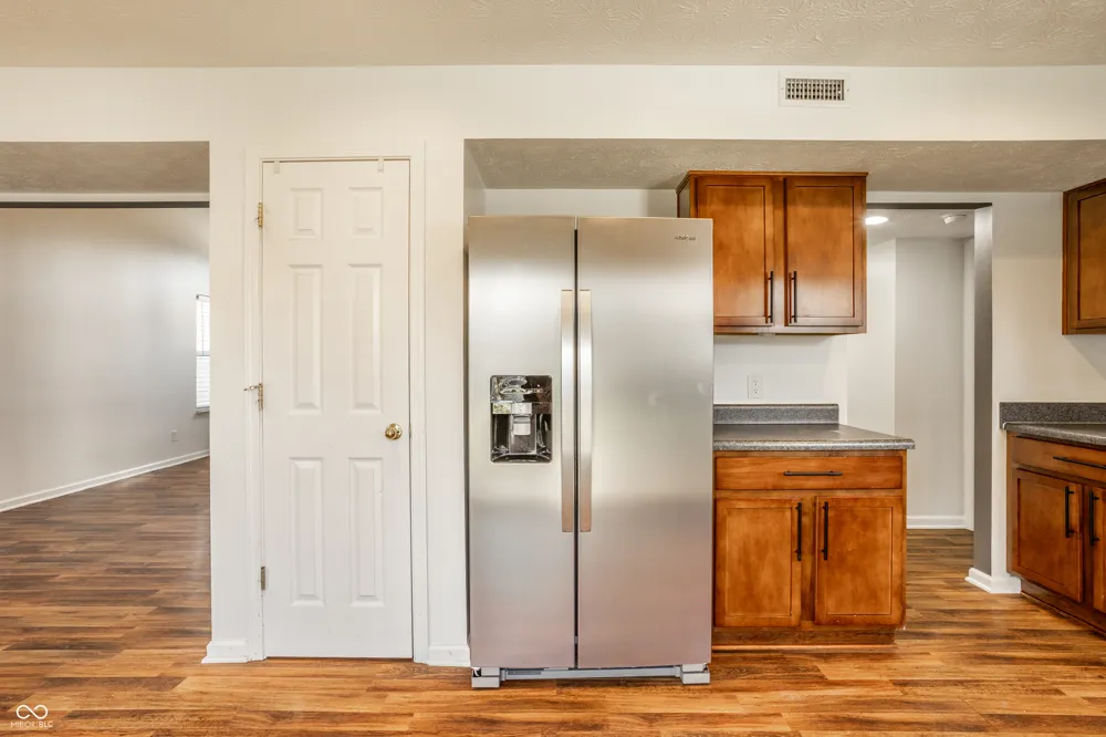 1050 Wendover Avenue Westfield, IN 46074