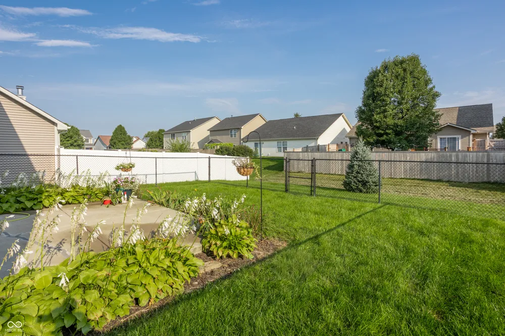 1050 Wendover Avenue Westfield, IN 46074