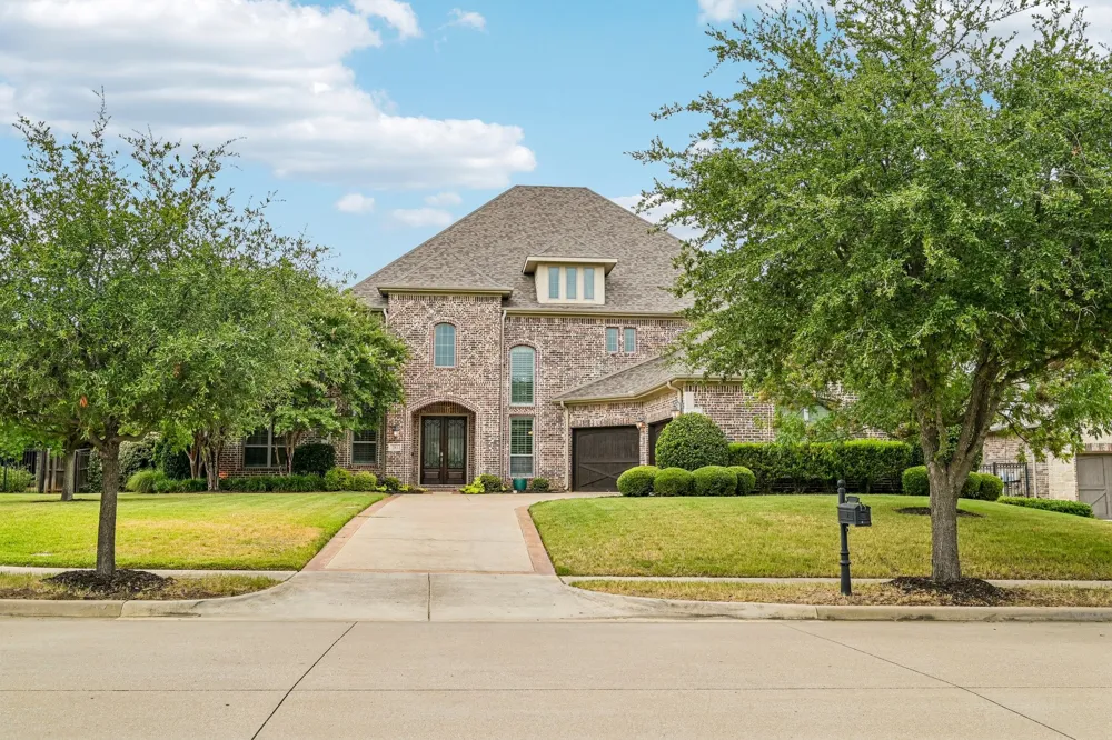204 Saint Tropez Drive Southlake, TX 76092