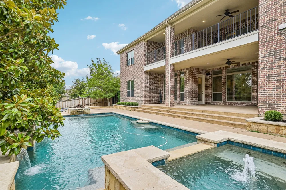 204 Saint Tropez Drive Southlake, TX 76092